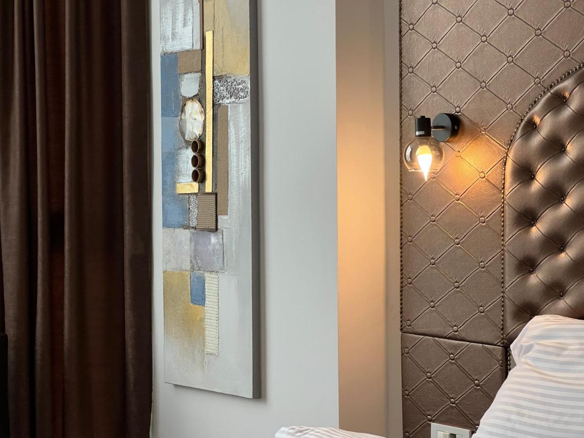 Hotel Andalus Скопье Экстерьер фото